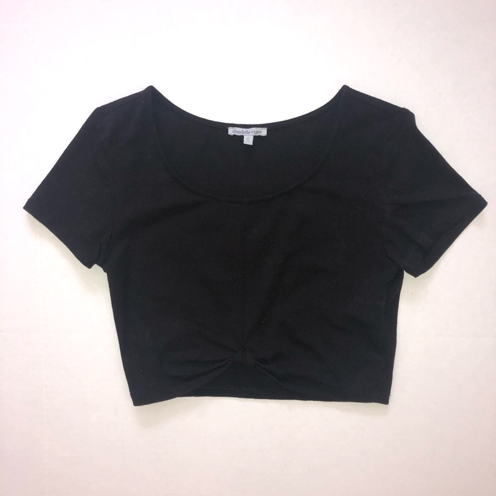 Charlotte Russe Knot Front Short Sleeve Crop Top